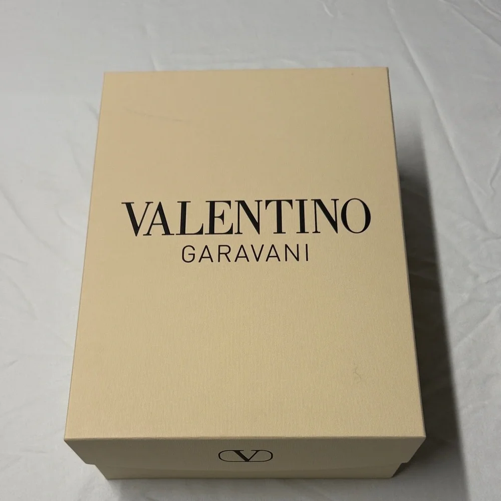Valentino Cream Logo Gift Box with Black Lettering 9x12x4.5 w 2 dust covers
